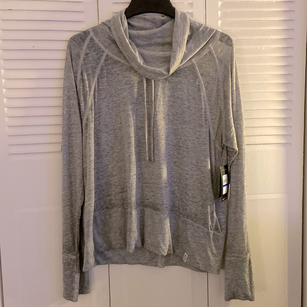 Mark New York Performance long sleeve lightweight work-out top XL.